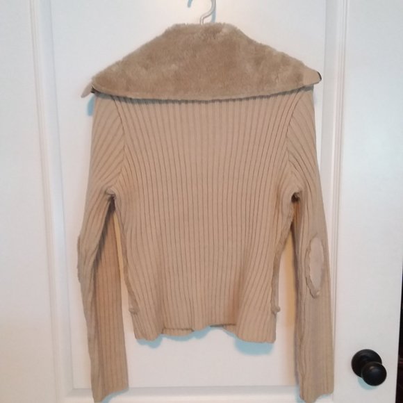 Venus sweater jacket small - Picture 3 of 3